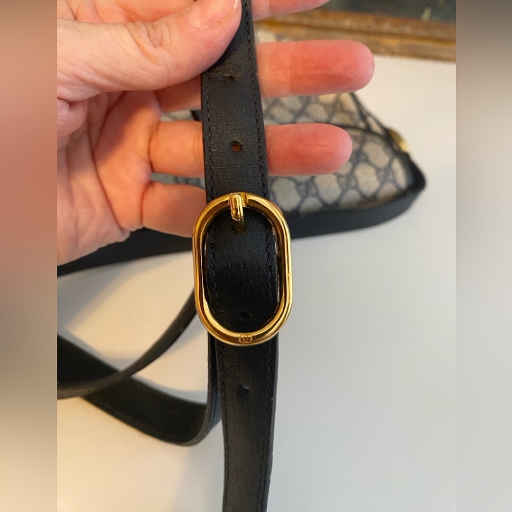 Vintage Gucci Saddlebag-style handbag, Navy & Beige - Picture 4 of 13